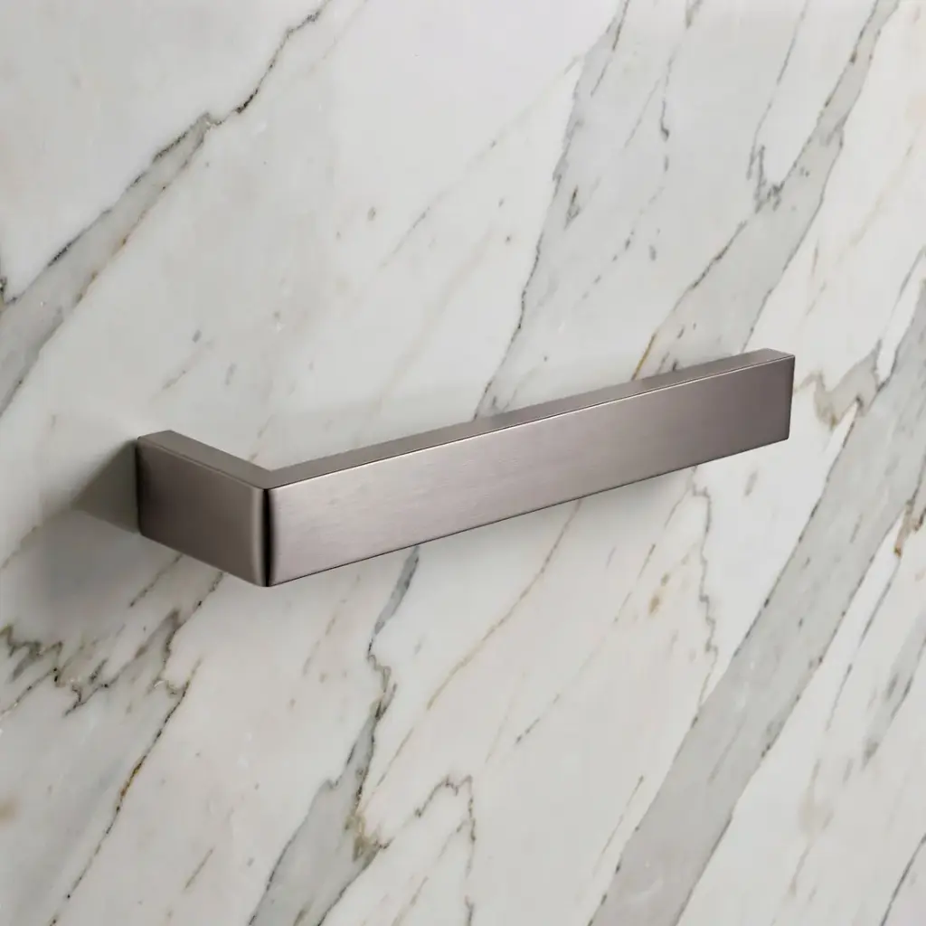 [41035] Cavallo Brushed Nickel Square Towel Rail 255mm