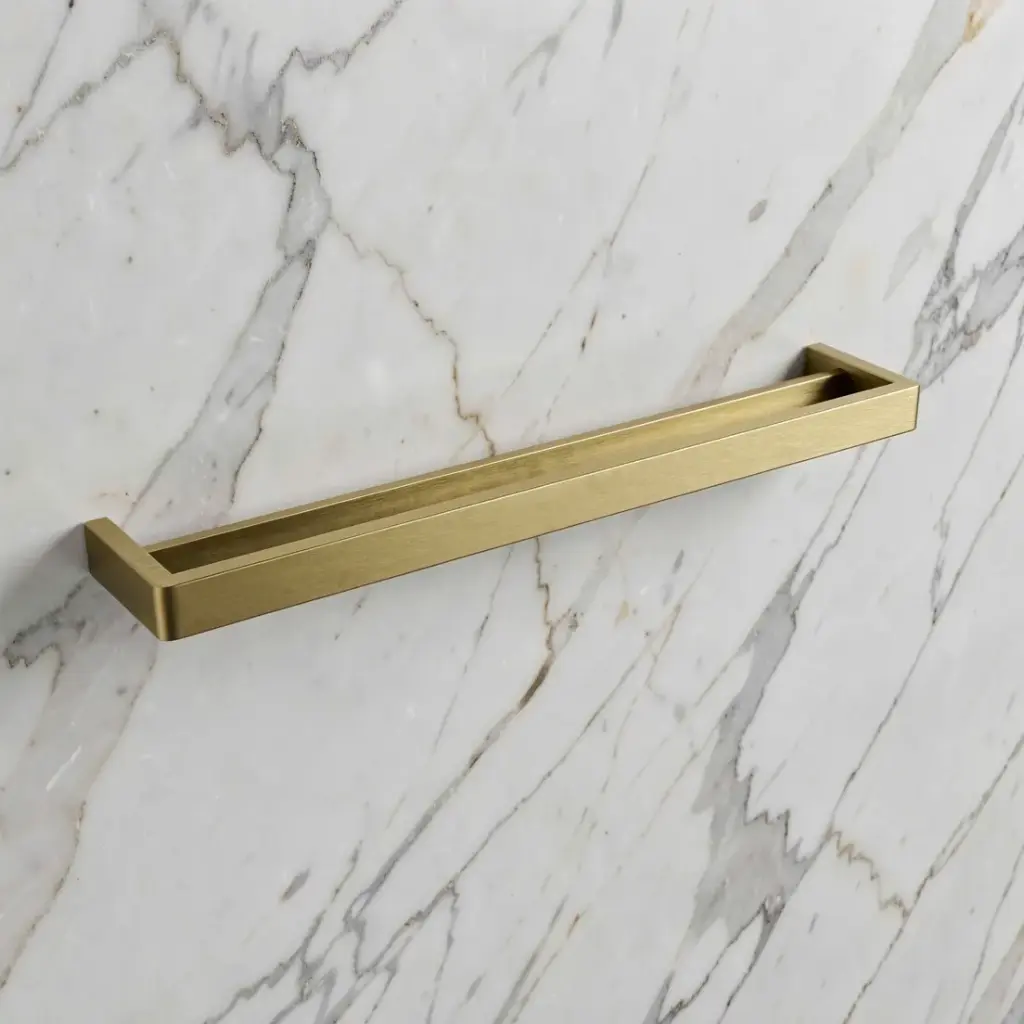 [41019] Cavallo Brushed Yellow Gold Square Double Towel Rail 600mm