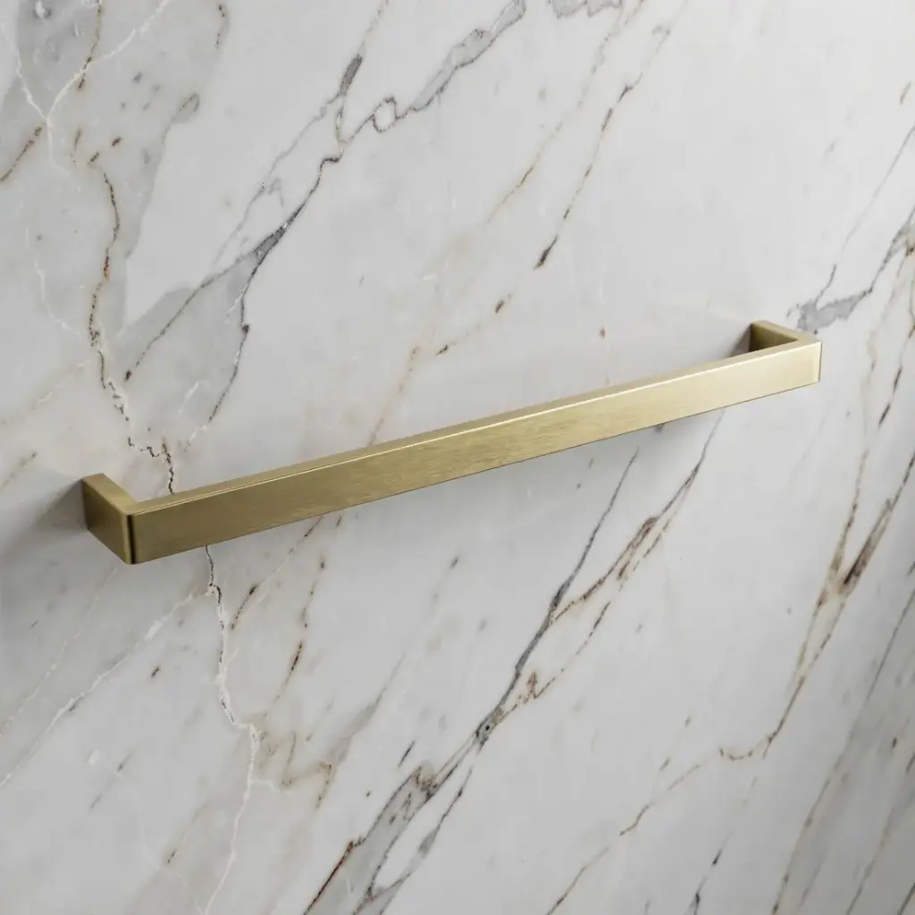 [41017] Cavallo Brushed Yellow Gold Square Single Towel Rail 600mm