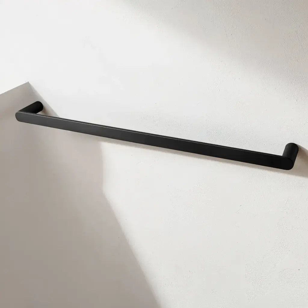 [40027] Rushy Black Single Towel Rail 600mm